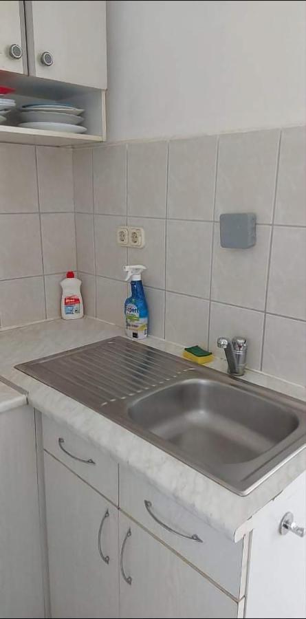 包道乔尼托毛伊 Badacsonyi Pihenes Privat Berlemeny酒店 外观 照片